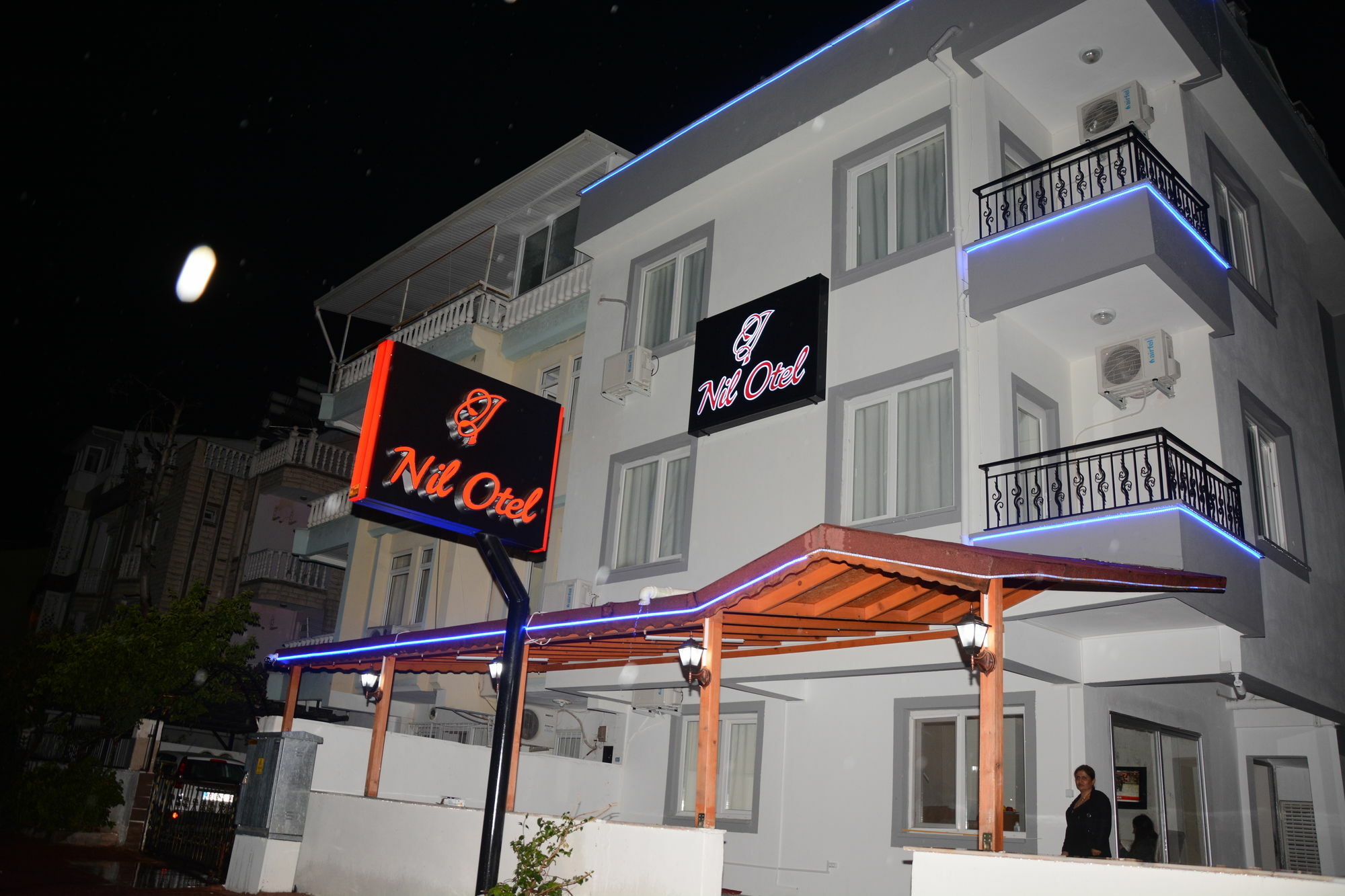 Derin Suit Otel أنطاليا المظهر الخارجي الصورة