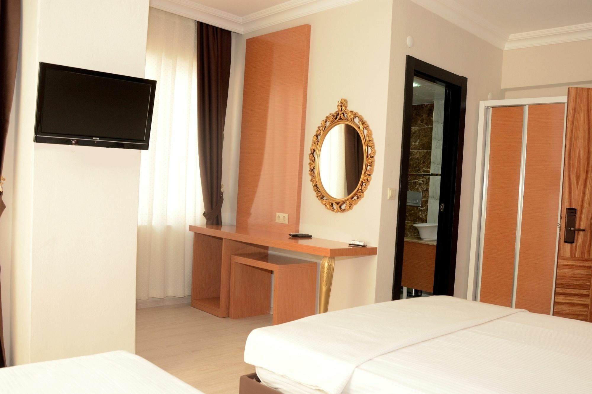 Derin Suit Otel أنطاليا المظهر الخارجي الصورة
